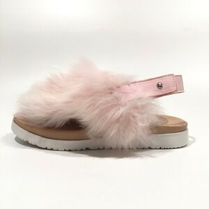 UGG HOLLY FURRY SANDALS -SEASHELL PINK SHEEPSKIN -KIDS US 3 -NEW